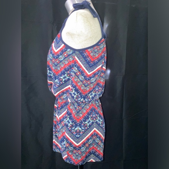 Women’s Heart & Arrow Summer Romper Size S (7/8) Chevron Pattern Flowered - Picture 2 of 9